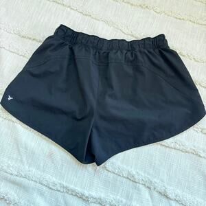 Old Navy Active Dry Quick Shorts Women’s Medium